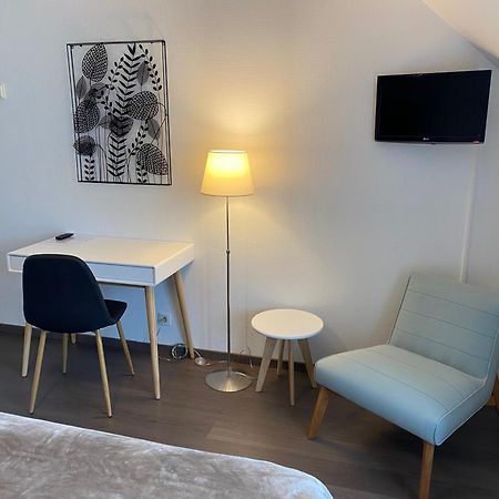 Le Relais De La Hardiesse 6Km Mont St Michel - Chambres Doubles - Suite Spa Privatif Courtils Dış mekan fotoğraf