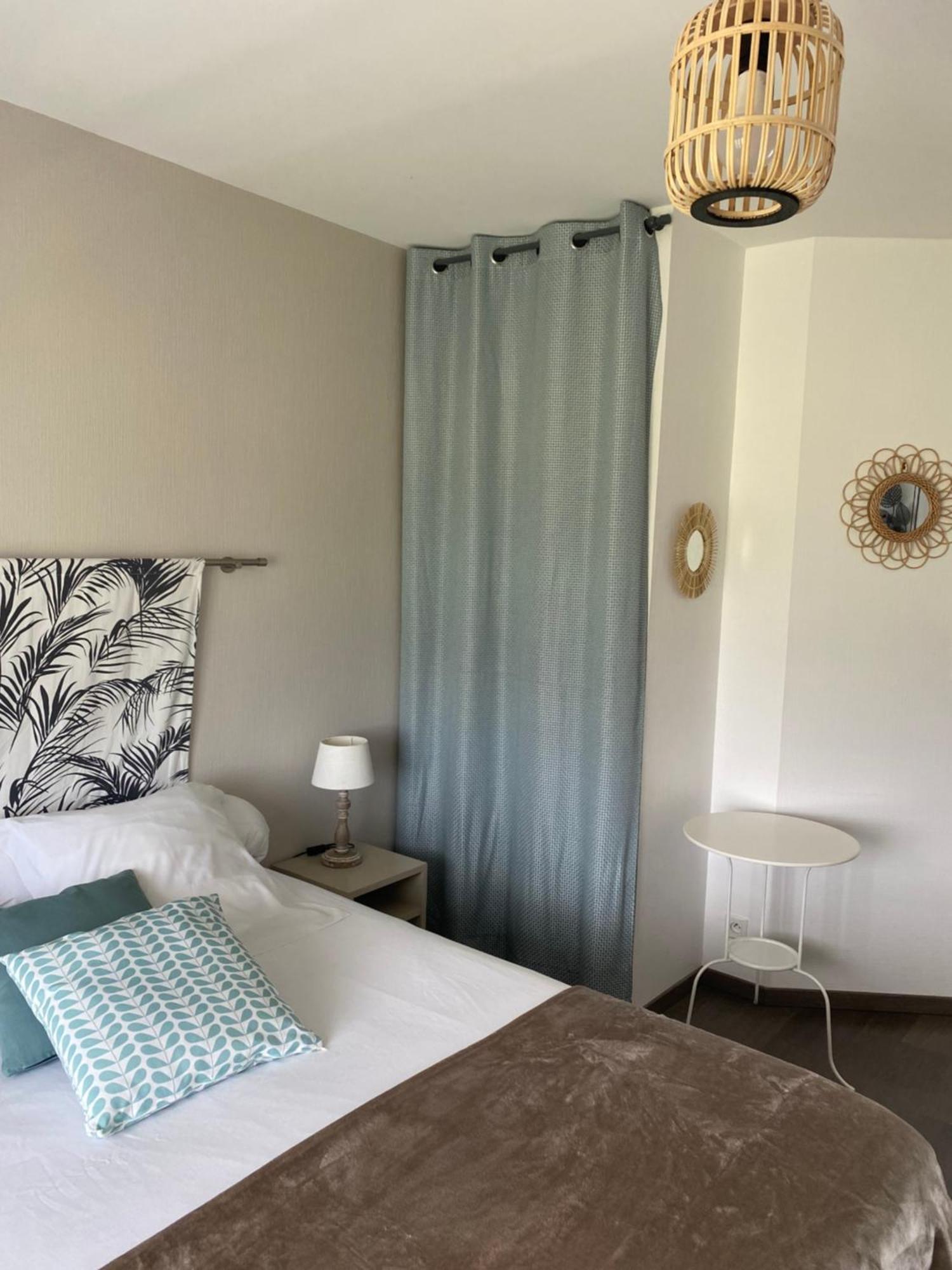 Le Relais De La Hardiesse 6Km Mont St Michel - Chambres Doubles - Suite Spa Privatif Courtils Dış mekan fotoğraf
