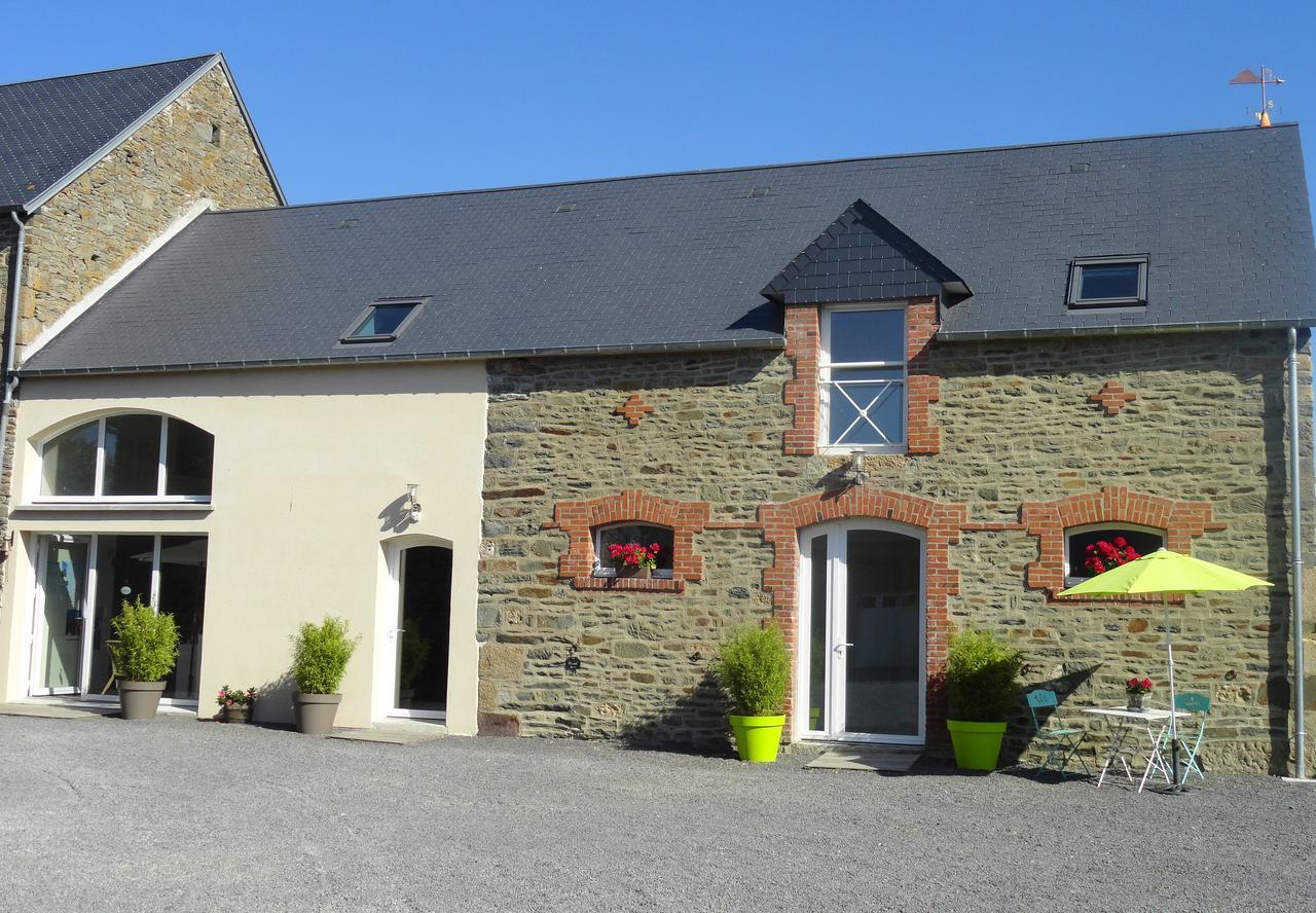 Le Relais De La Hardiesse 6Km Mont St Michel - Chambres Doubles - Suite Spa Privatif Courtils Dış mekan fotoğraf